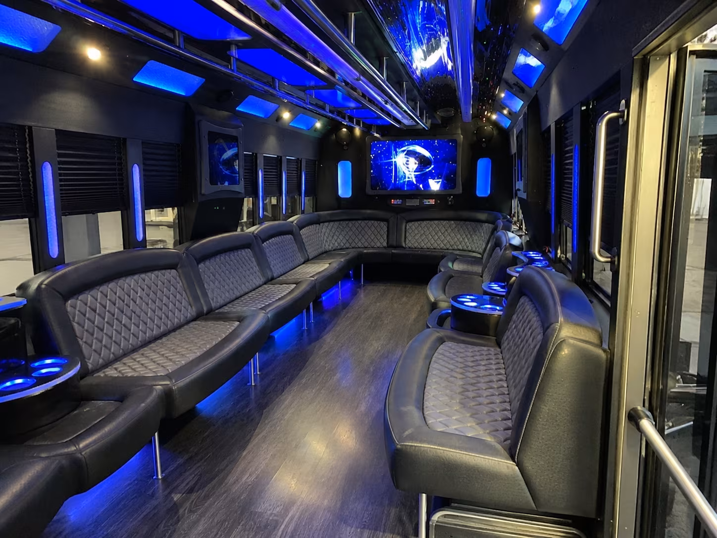 arlington 28 passenger party bus interior