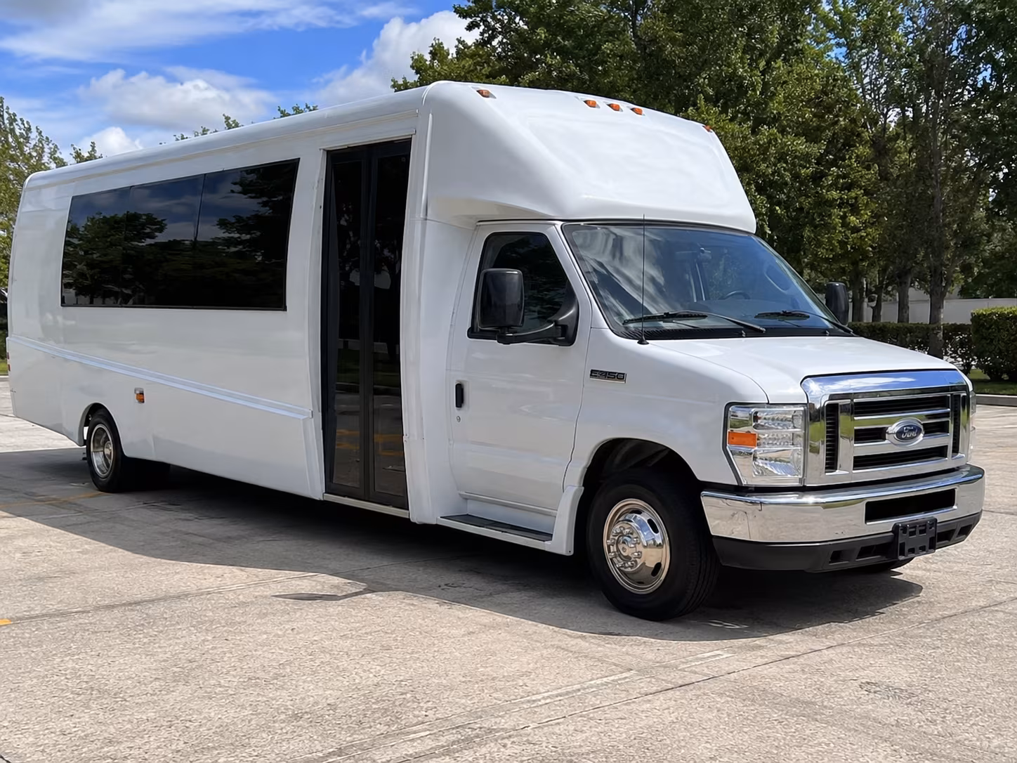 arlington new years eve party bus rental