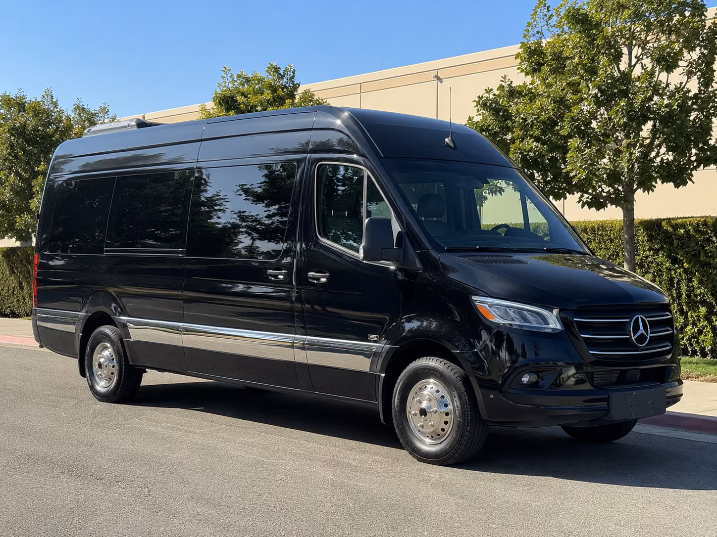 arlington sprinter van with driver