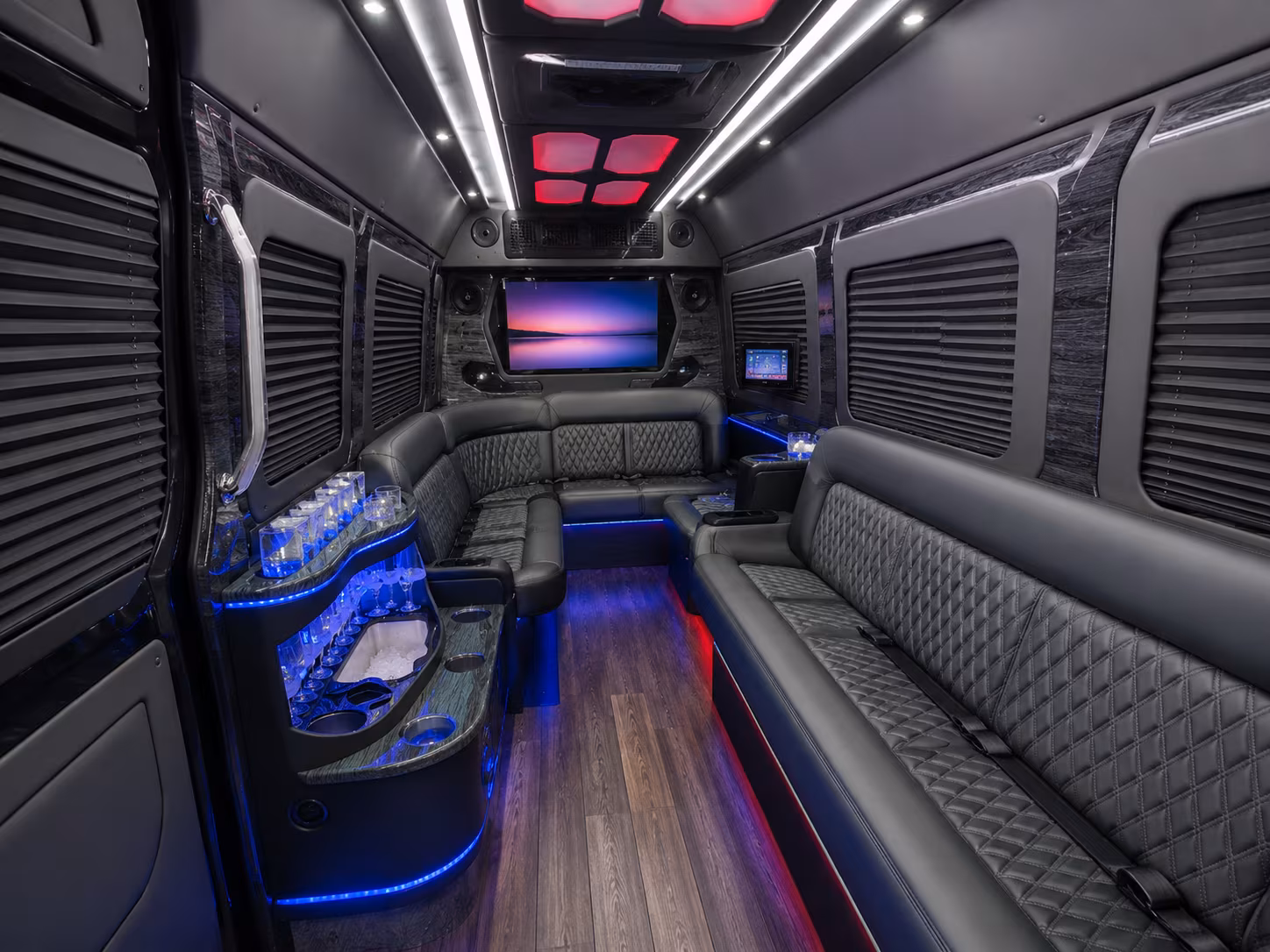 bus rental services for employers near the uta corridor and mid cities