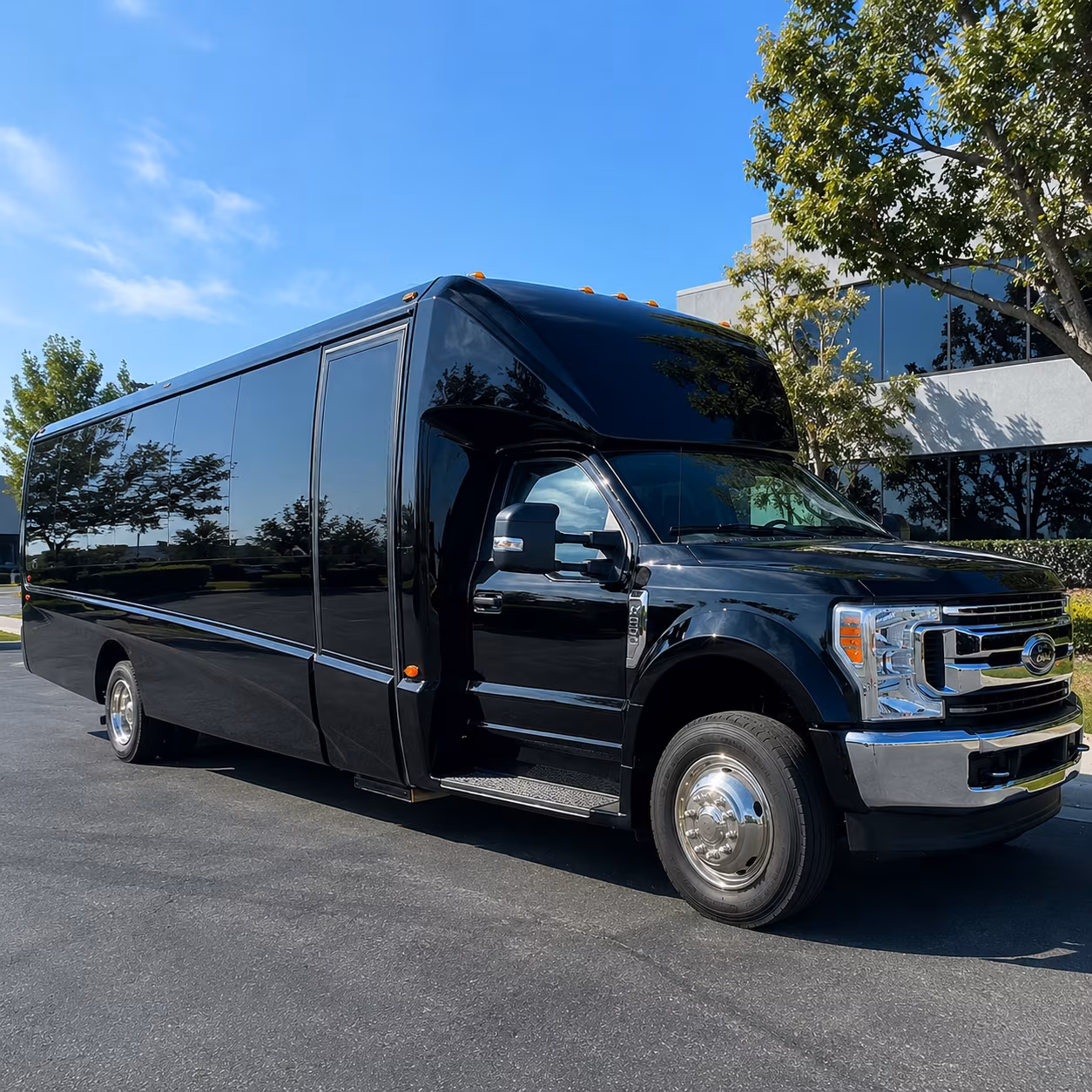 charter buses and minibuses for larger arlington prom groups