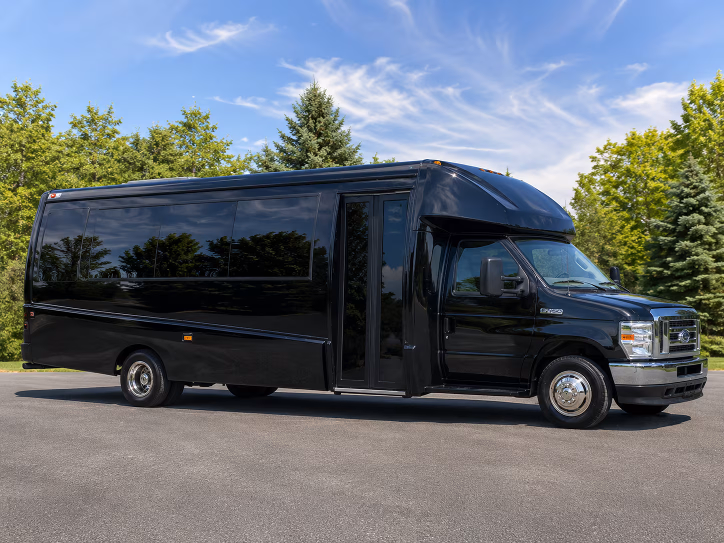 field trip buses to six flags globe life field and arlington entertainment district venues